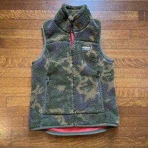 LLBean mountain pile Camo vest